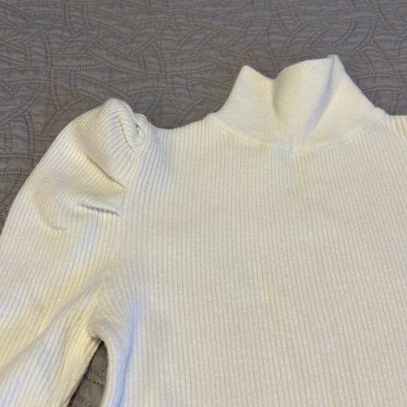 🟢 BUNDLE SALE 2 for $20 - MODERN Girls Knitted DRESS - Picture 3 of 9